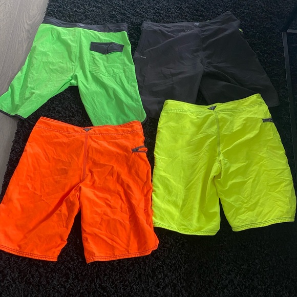 🏊🏽‍♀️BUNDLE (4) - Boardshorts men 32 waist just in time for spring/summer - Picture 4 of 7